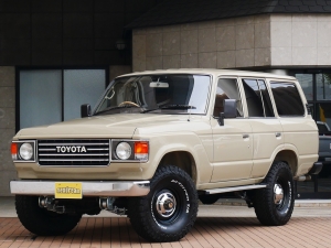 ランクル６０丸目換装　ロールーフ　ベッドキット