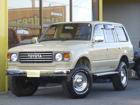ランクル８０