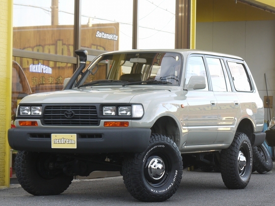 ランクル８０