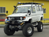 ランクル７０トゥループ　75