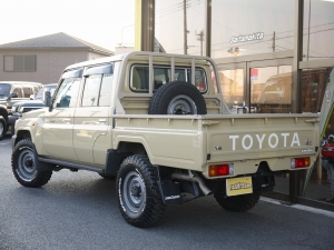 ランクル７０79　ピックアップ　絶版車