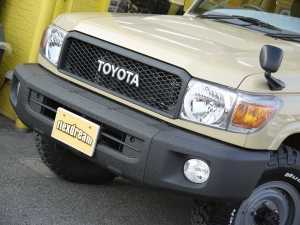 ランクル７０79　ピックアップ　絶版車