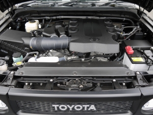 ＦＪクルーザーリフトUP　TRD　ブラックルーフ