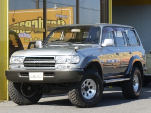 ランクル８０背面レス