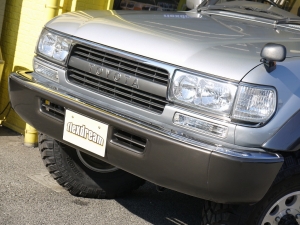 ランクル８０背面レス