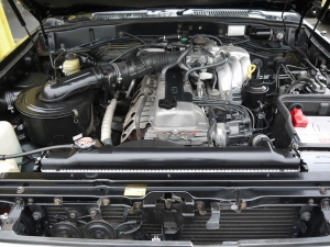 ランクル８０後期型　MKW・MK36