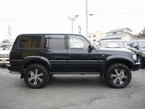 ランクル８０後期型　MKW・MK36