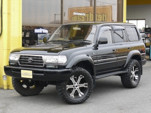 ランクル８０後期型　MKW・MK36