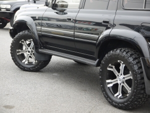 ランクル８０後期型　MKW・MK36