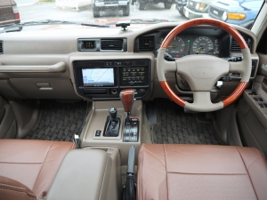 ランクル８０4インチリフトUP