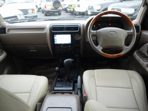 ランクルプラド後期型　3.4リッター