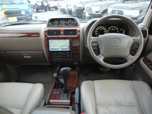 ランクルプラド本革シート　後期型