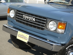 ランクル８０後期型　60フェイス