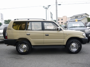 ランクルプラド最終型　ベージュ内装