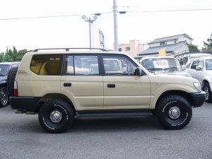 ランクルプラド丸目　クラシック　ベージュ