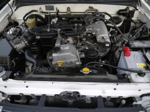 ハイラックスサーフ185サーフ　SSR-V