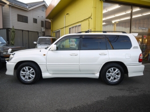 ランクル１００後期型フルエアロ