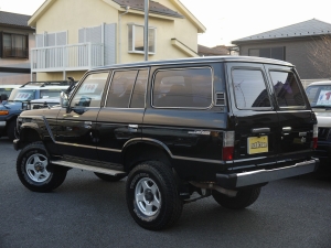 ランクル６０FJ62V　GX　リア観音ドア　リフトアップ