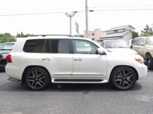 ランクル２００ZX仕様ホイール　ブラックポリッシュ