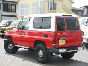 ランクル７０ランクル74　LX　マニュアル5速