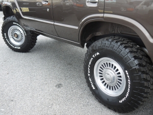 ランクル６０ルールーフ　FJ62G　リフトアップ