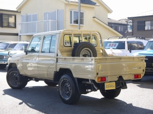 ランクル７０再販70　限定車