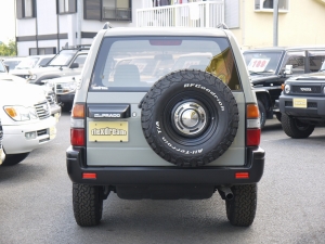 ランクルプラドデザートカーキ　3RZエンジン