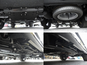 ランクル２００現行型　メーカーオプションナビ