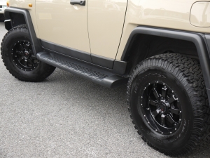 ＦＪクルーザーリフトアップ　MKWホイール　