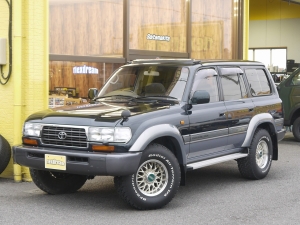 ランクル８０後期型　純正グリーン　低走行