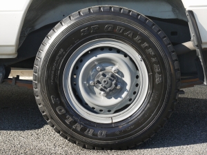 ランクル７０トゥループ　GRJ78