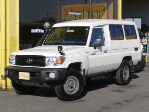 ランクル７０トゥループ　GRJ78