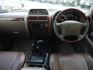 ランクルプラド後期型　低走行　サンルーフ