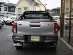 ハイラックスTRD　リフトアップ