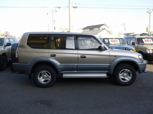 ランクルプラド本革パワーシート　丸目フェイス