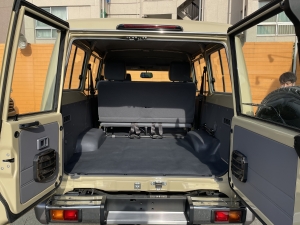 ランクル７０新車並行　NOX・PM適合済み