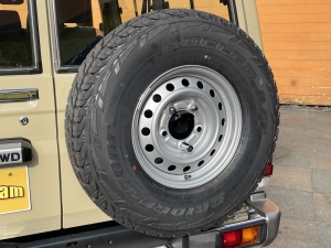 ランクル７０新車並行　NOX・PM適合済み