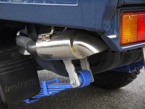 ランクル７０リフトアップ　ARB　LINE-X