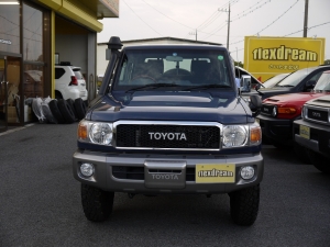 ランクル７０リフトアップ　ARB　LINE-X
