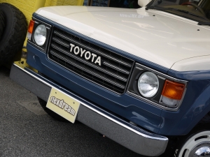 ランクル８０丸目フェイス換装　Ver3　ツートン
