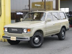 ランクル８０丸目フェイス換装　ベージュ　ガソリンマニュアル
