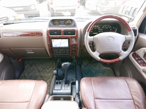 ランクルプラド丸目フェイス換装　FD-classic　