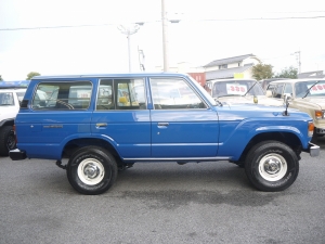 ランクル６０BJ60　前期型
