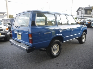 ランクル６０BJ60　前期型