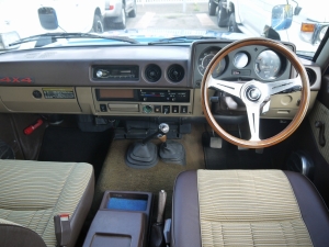 ランクル６０BJ60　前期型