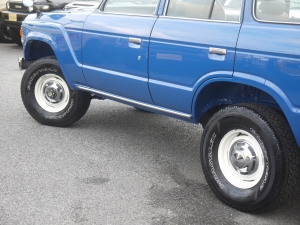 ランクル６０BJ60　前期型