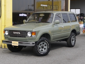 ランクル８０丸目80　ニッサン　シーダグリーン