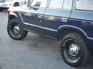 ランクル６０ランドクルーザー　ガソリン車