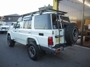 ランクル７０ランドクルーザー　GRJ