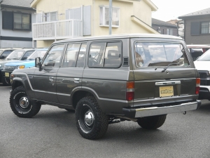 ランクル６０低走行距離車